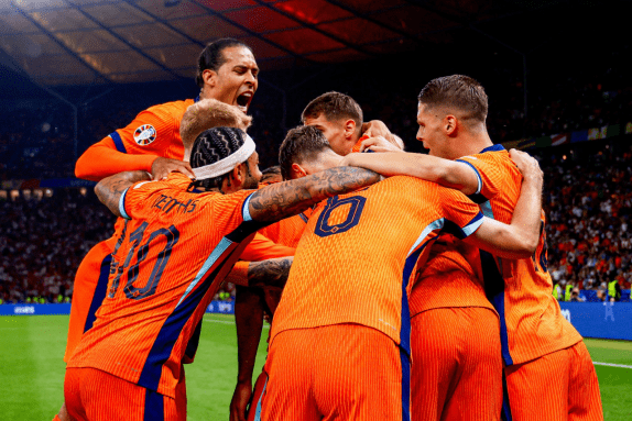 苏亚雷斯全,场闪耀,独中两元策,澳客,澳客网,okooo,okooo澳客网官网