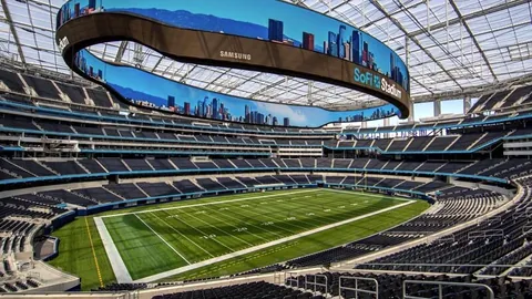 阿尔贝托-科斯塔错过恩波利对决，未入首发名单