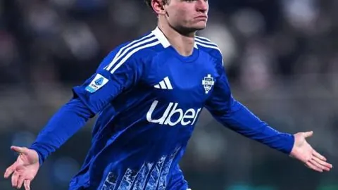 2025年2月26日统计：浏览量突破885次